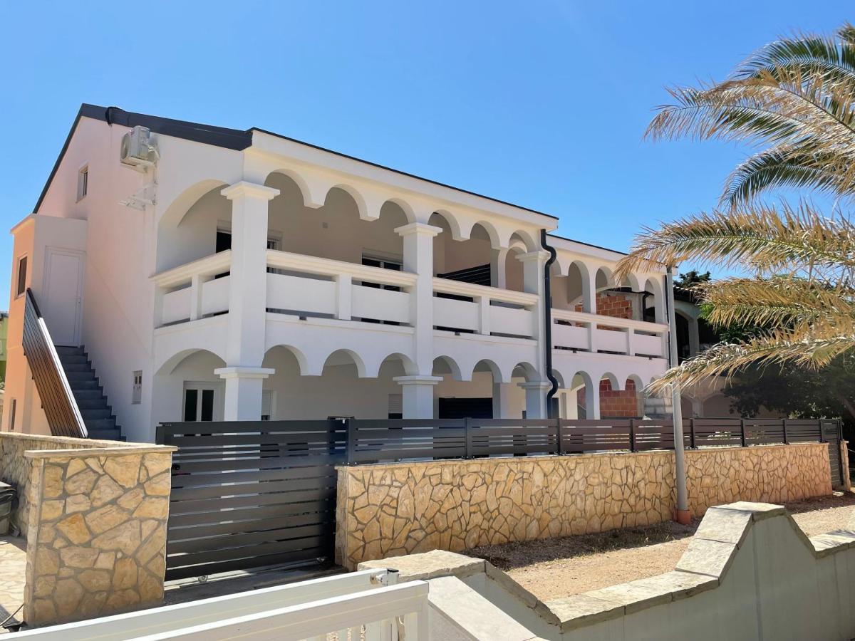 Apartmenthouse Ines 维尔 外观 照片