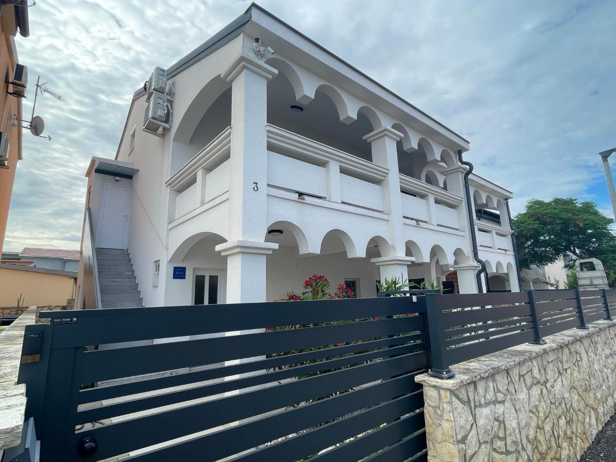 Apartmenthouse Ines 维尔 外观 照片