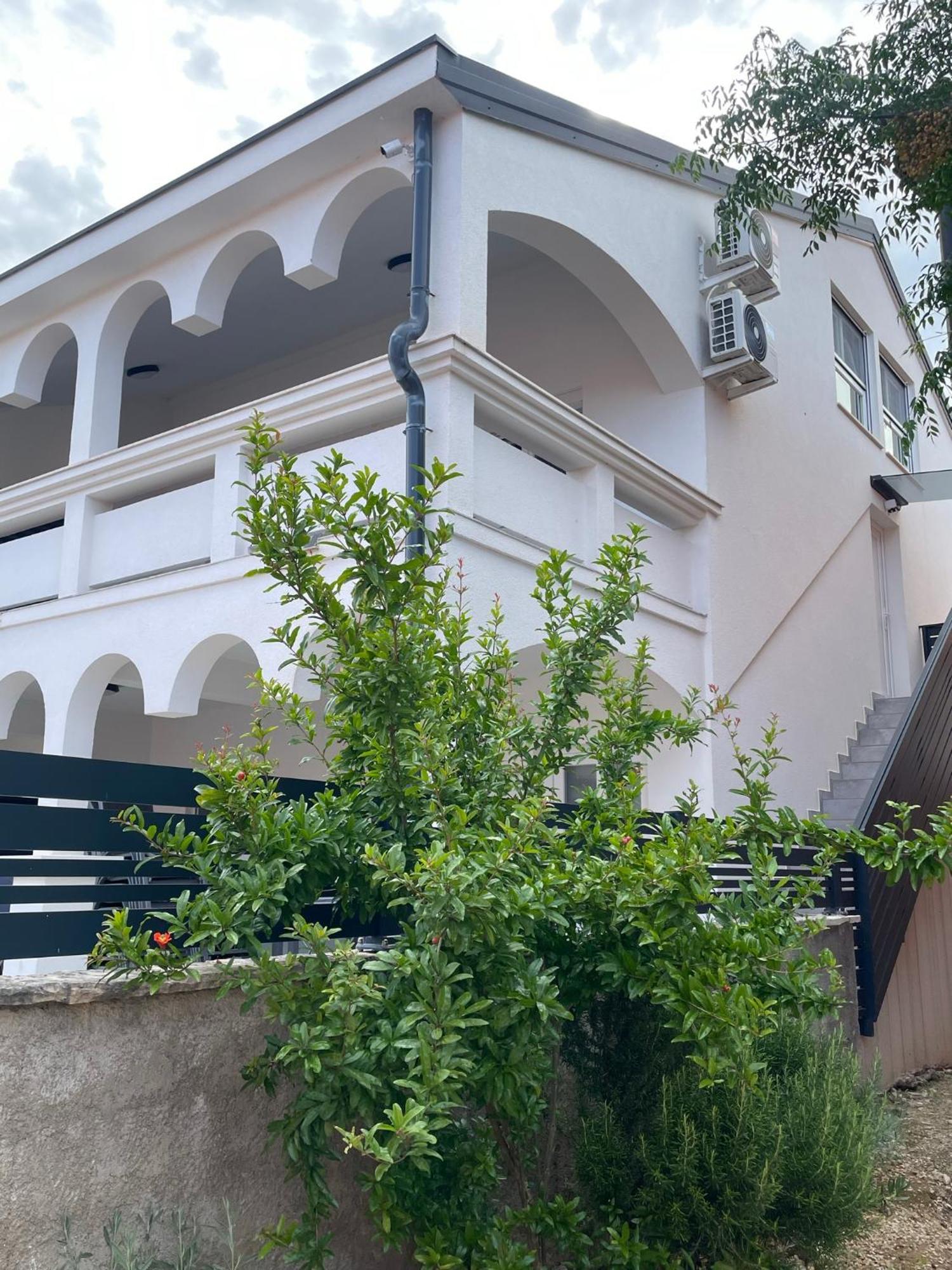 Apartmenthouse Ines 维尔 外观 照片